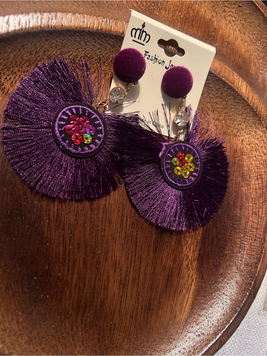 Fashion Jewelry Jewelry - Accessory Subcategory Identification